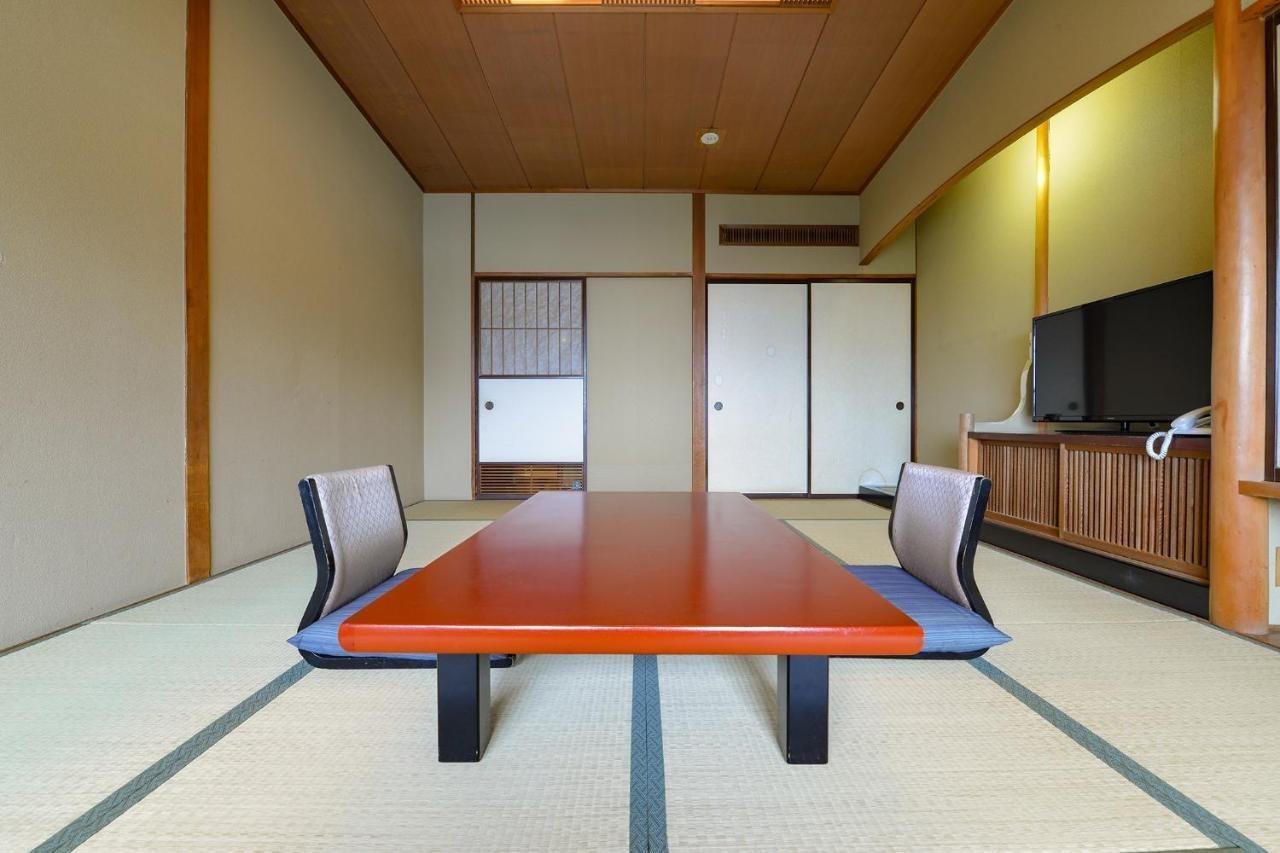 Ooedo Onsen Monogatari Premium 熱海市