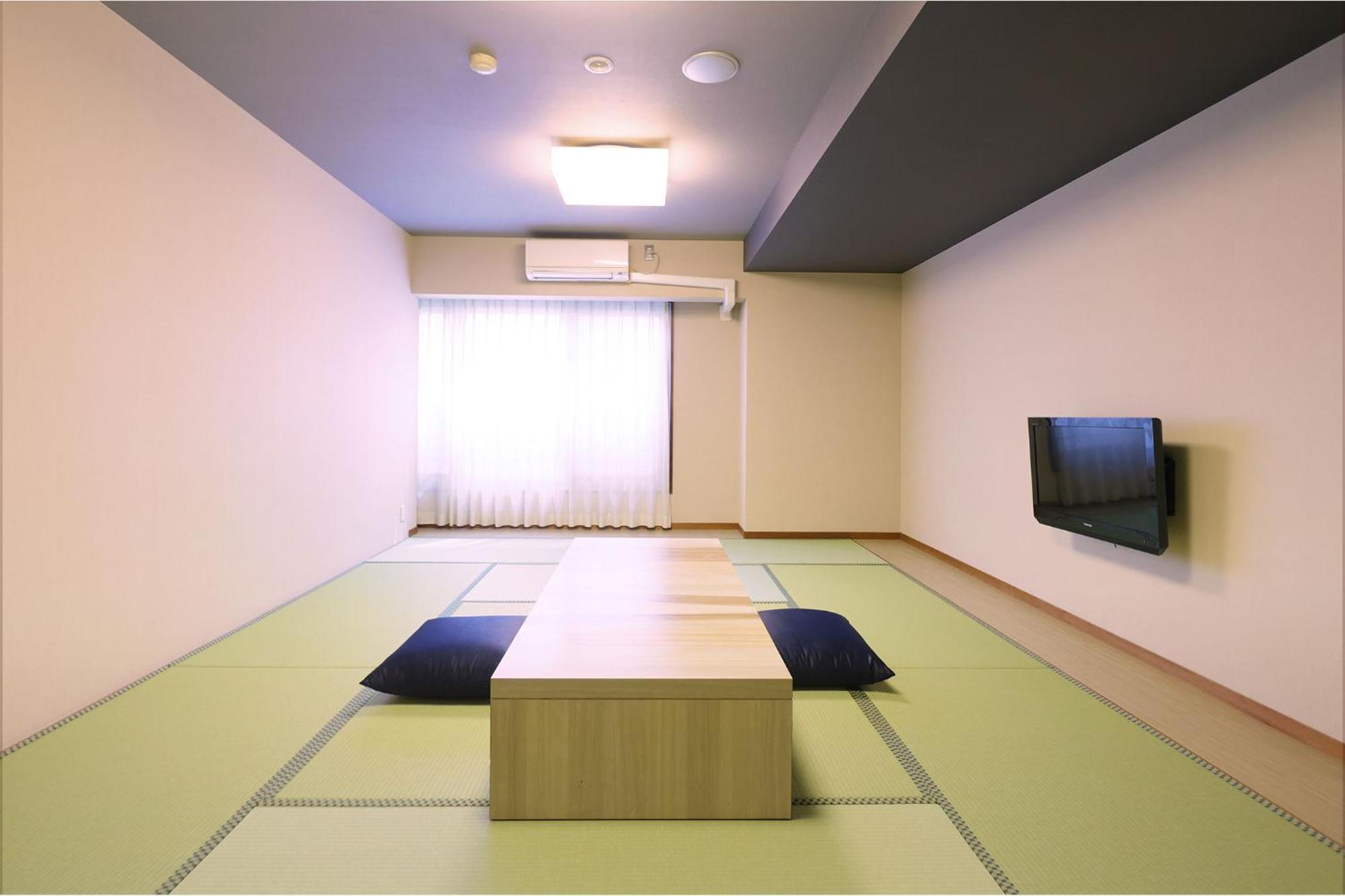 传统日式旅馆 Ooedo Onsen Monogatari Premium Atami