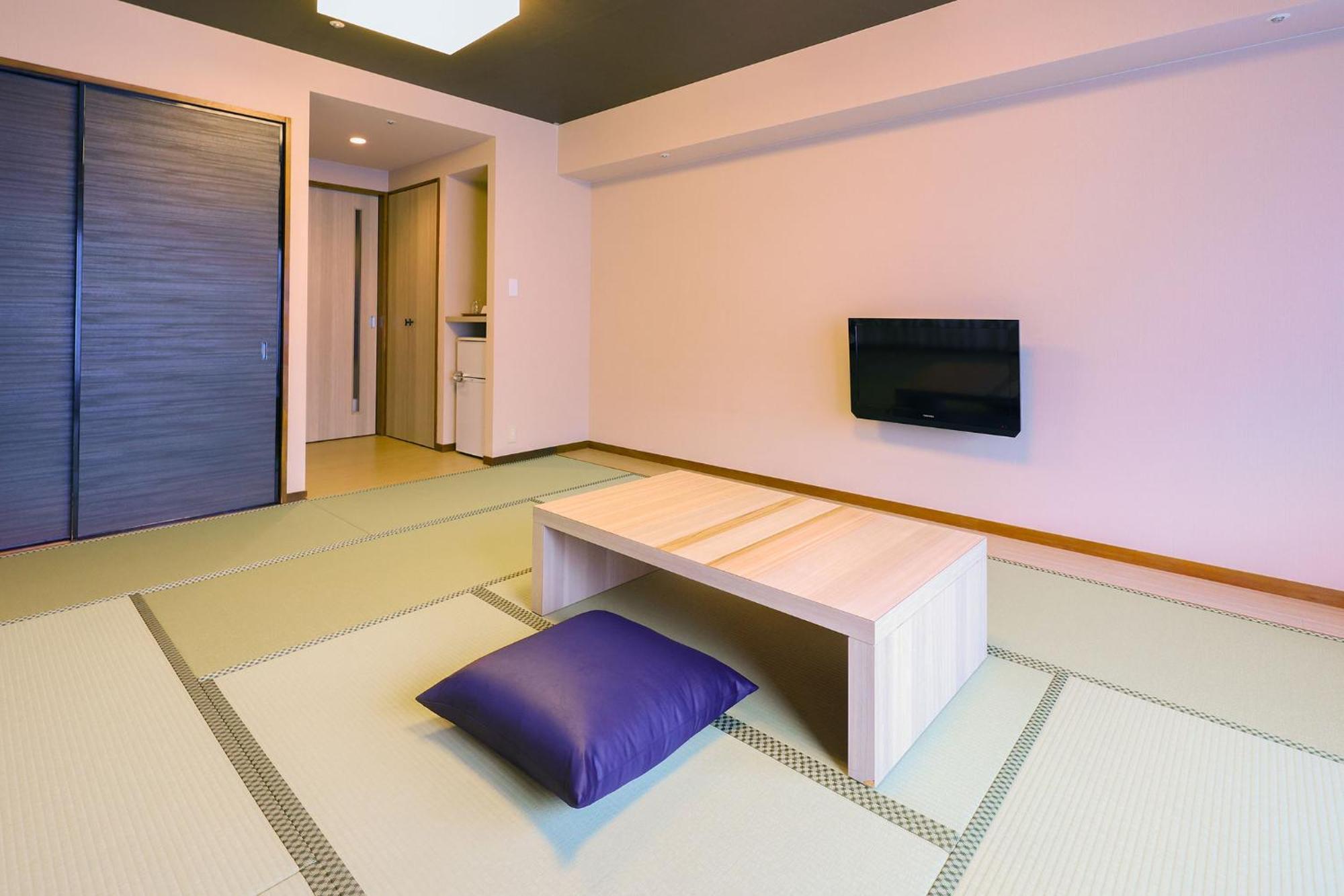 Ooedo Onsen Monogatari Premium Atami 传统日式旅馆 3*