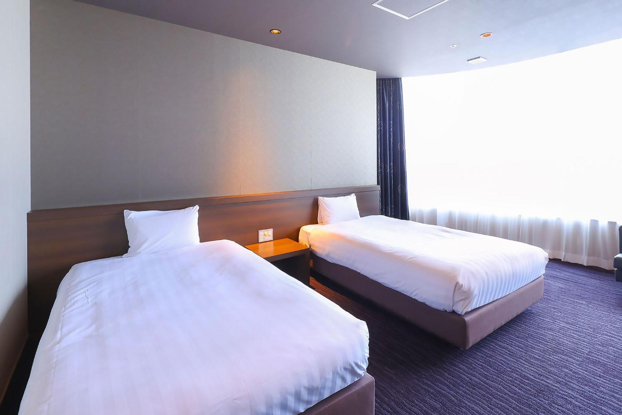 Ooedo Onsen Monogatari Premium 3* 熱海市